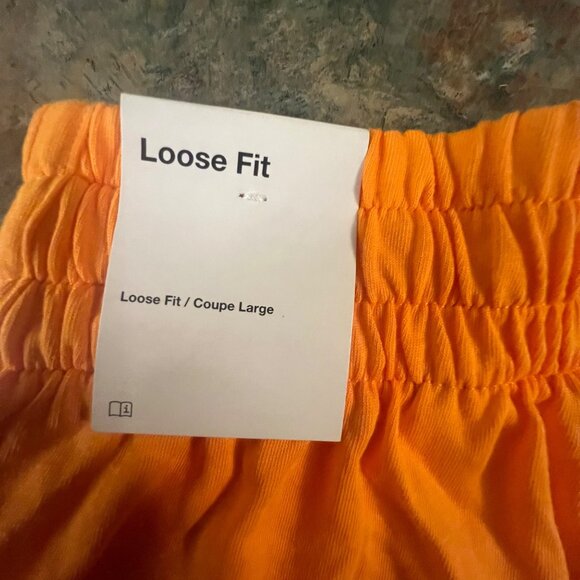 Nike Kids Dri-FIT Loose Fit‎  Shorts, XS, Orange - Picture 5 of 9